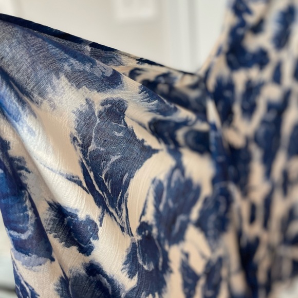 Billabong Woman’s Blue/off white Floral Maxi Dress Size:Small summer/beach - Picture 5 of 14